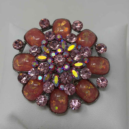 Pre-Owned Pink Brooch