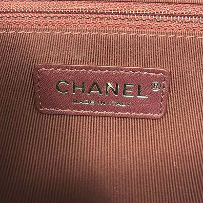 Pre-Owned Chanel Navy Leather Designer Handbag