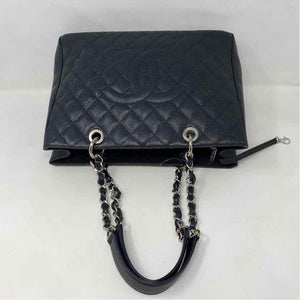 Pre-Owned Chanel Black Leather Designer Handbag