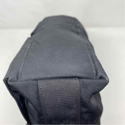 Pre-Owned Gucci Black Nylon Designer Handbag
