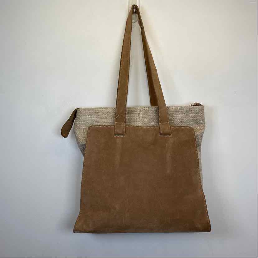 Pre-Owned Persirico Tweed Tweed Handbag