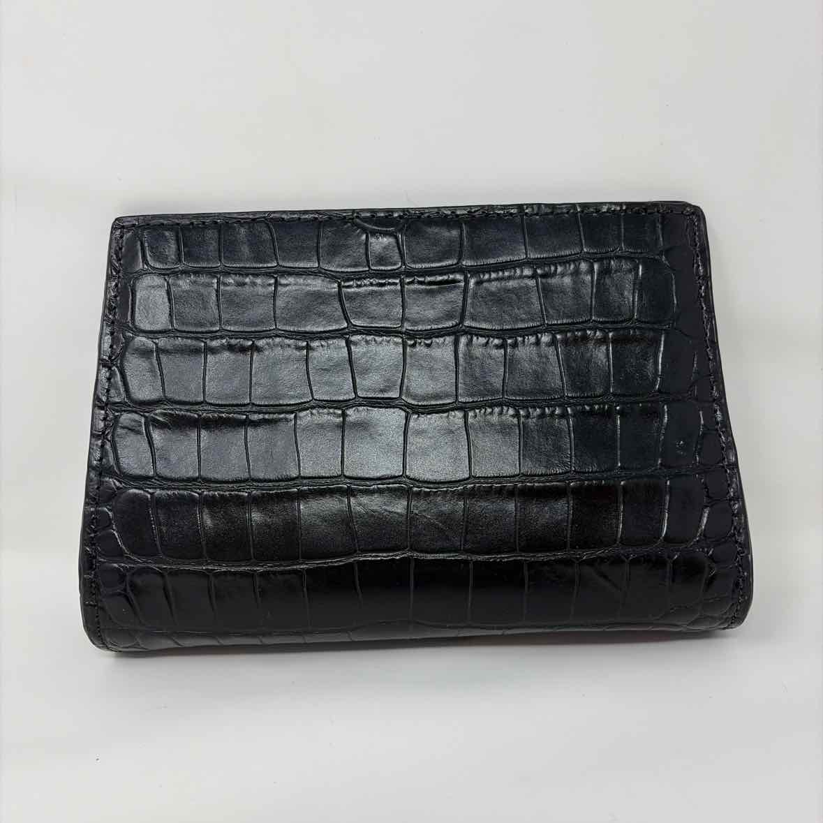 Pre-Owned Larroude Black Leather Handbag