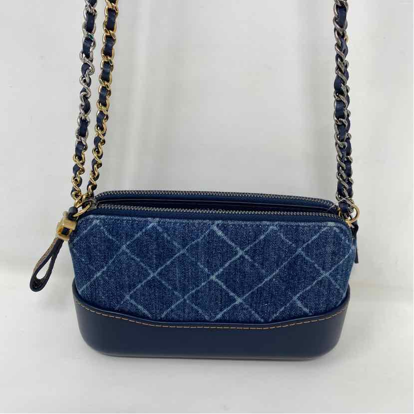 Pre-Owned Chanel Denim Denim Designer Handbag