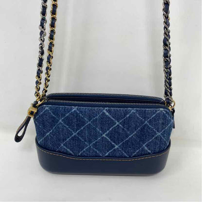 Pre-Owned Chanel Denim Denim Designer Handbag