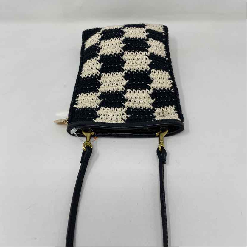 Pre-Owned Clare V Black/White Crochet Handbag