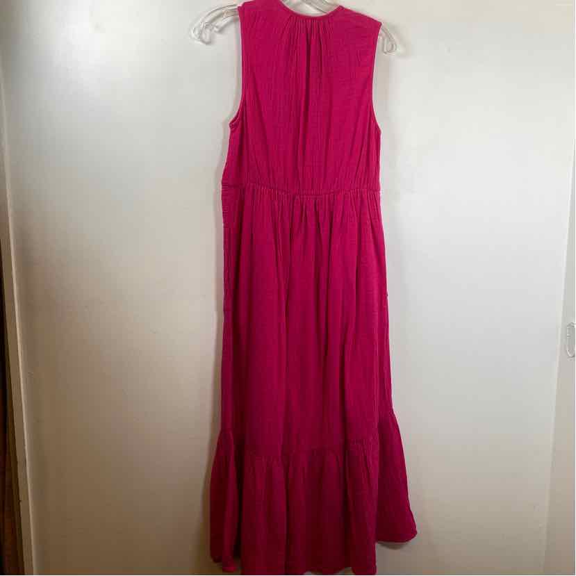 Pre-Owned Size XS Echo Hot Pink Casual Dress
