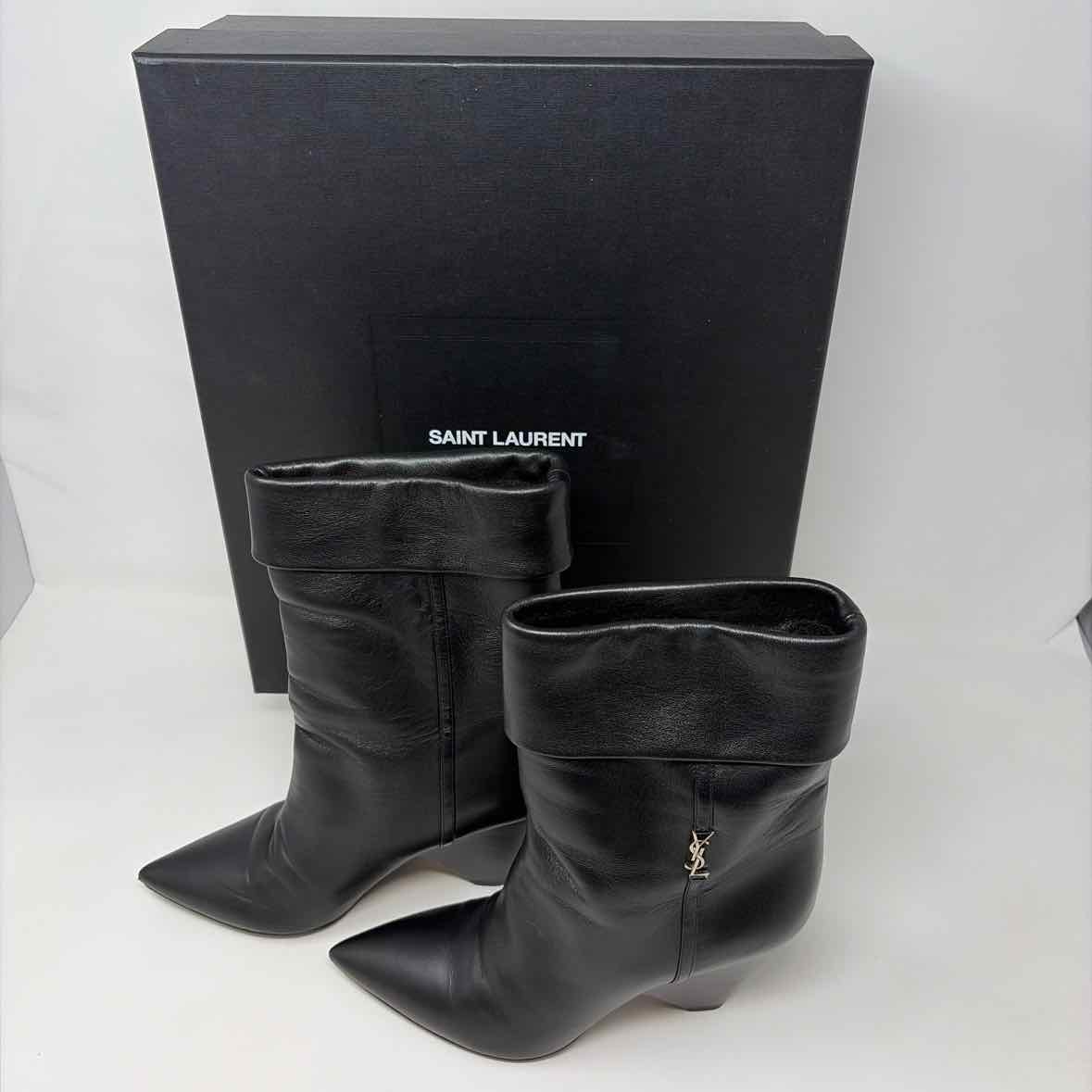 Pre-Owned Saint Laurent Black Leather Shoe Size 7 Designer Shoes