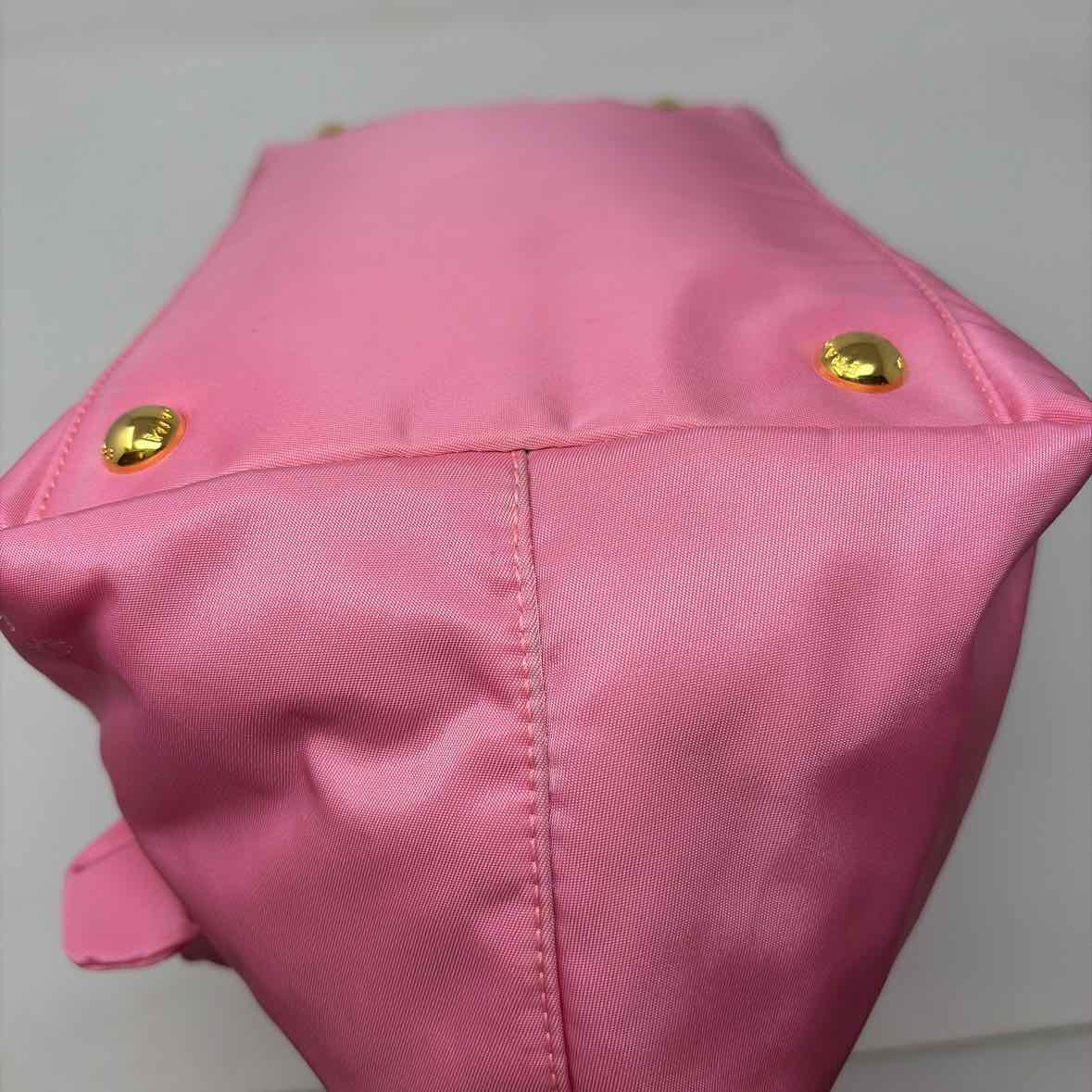 Pre-Owned Prada Pink Nylon Designer Handbag