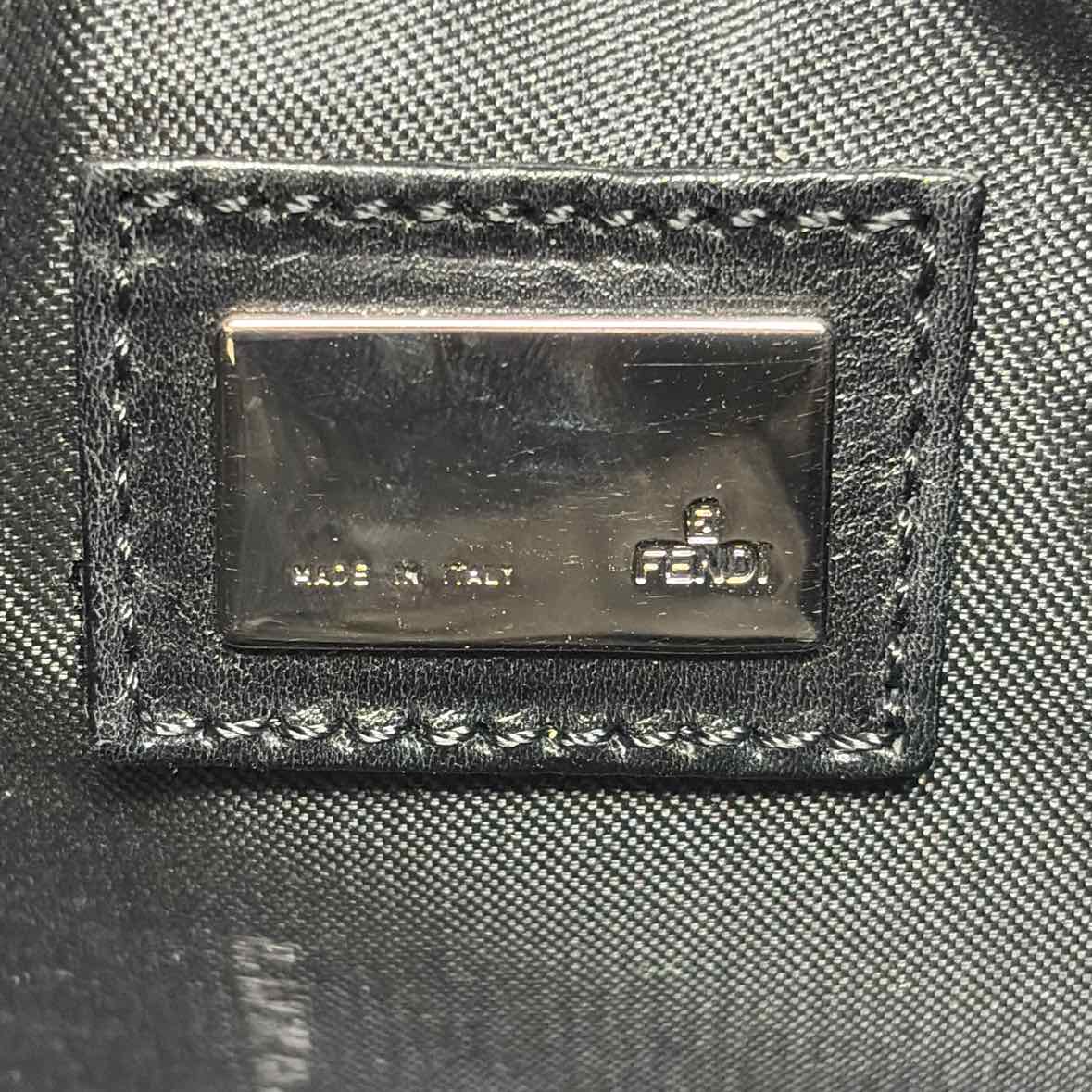 Pre-Owned Fendi Black Fabric Designer Handbag