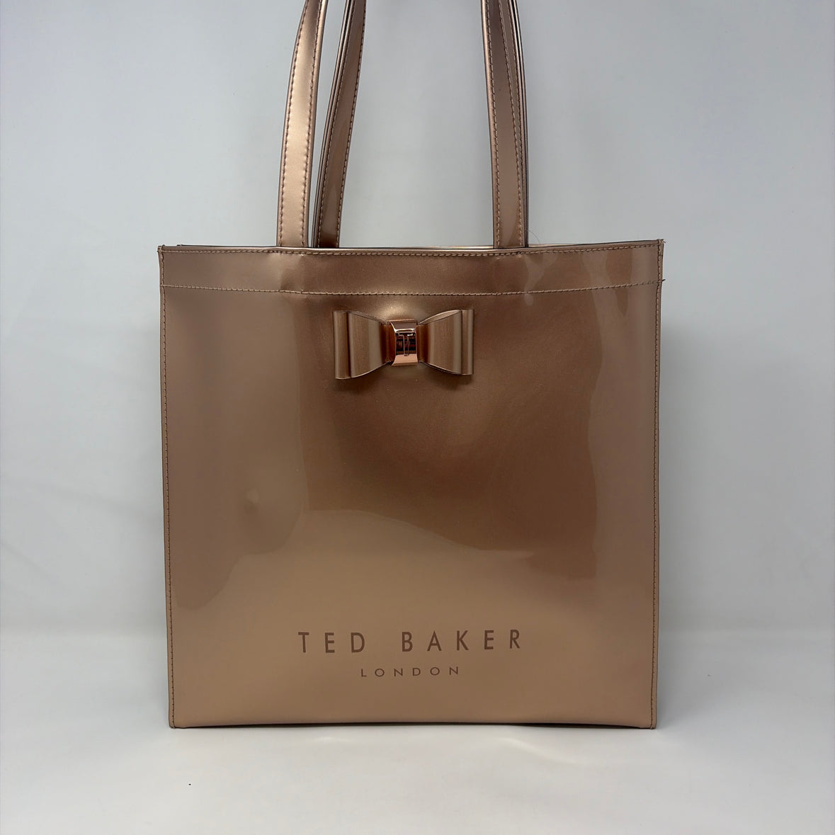 Pre-Owned Ted Baker Rose Gold Patent Handbag