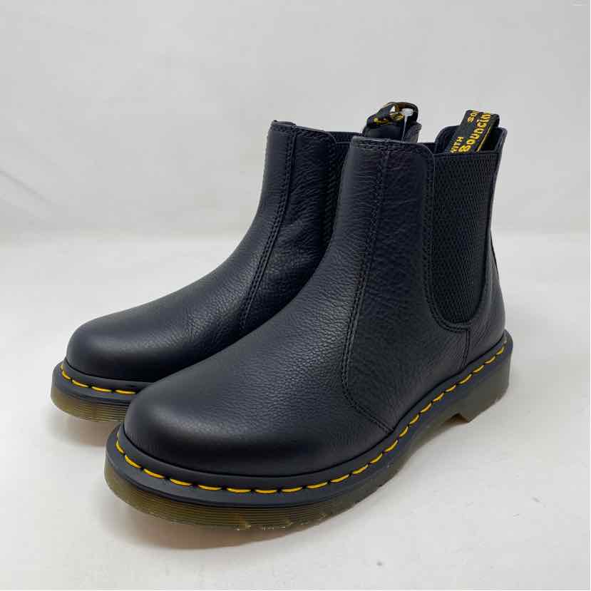 Pre-Owned Shoe Size 7 Doc Martens Black Boots