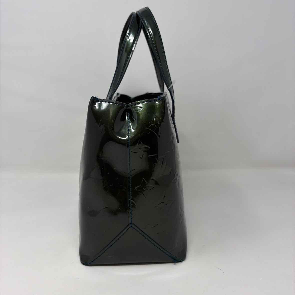 Pre-Owned Louis Vuitton Green Patent Designer Handbag