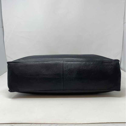 Pre-Owned Chanel Black Leather Designer Handbag