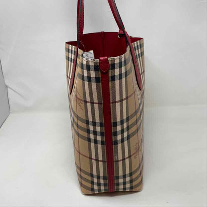Pre-Owned Burberry Plaid Canvas Designer Handbag