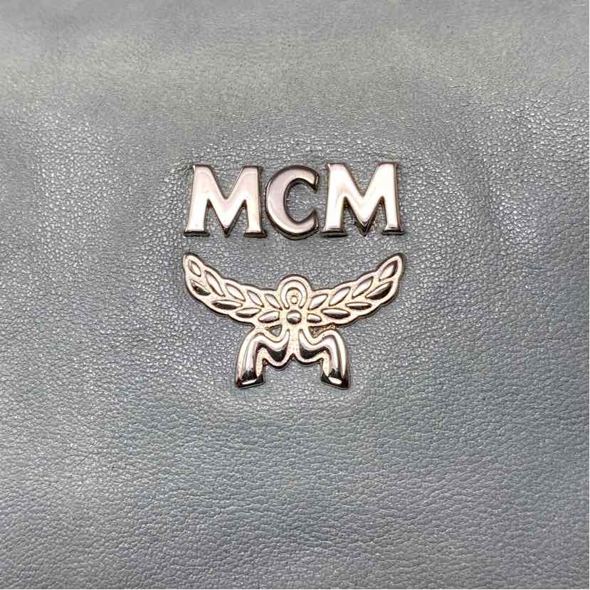 Pre-Owned MCM Turquoise Leather Designer Handbag