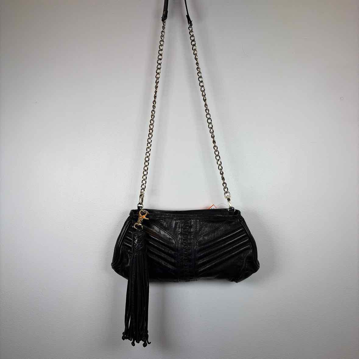 Pre-Owned Junior Drake Black Leather Handbag