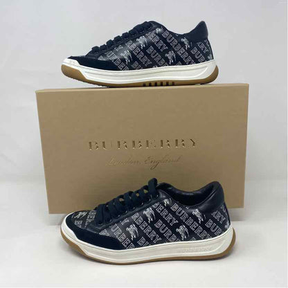 Pre-Owned Shoe Size 7 Burberry Logo Designer Shoes