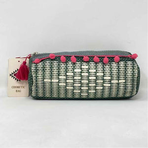 Pre-Owned Boutique Green Woven Cosmetic Bag