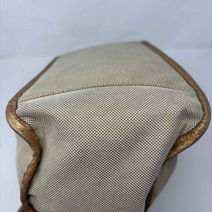 Pre-Owned Chloe Beige Canvas Designer Handbag