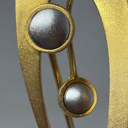 Pre-Owned Lee Wolfe Gold Multi Metal Brooch