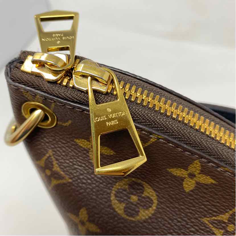 Pre-Owned Louis Vuitton Monogram Leather Designer Handbag