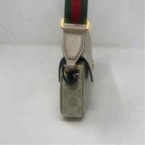 Pre-Owned Gucci Cream Canvas Designer Handbag