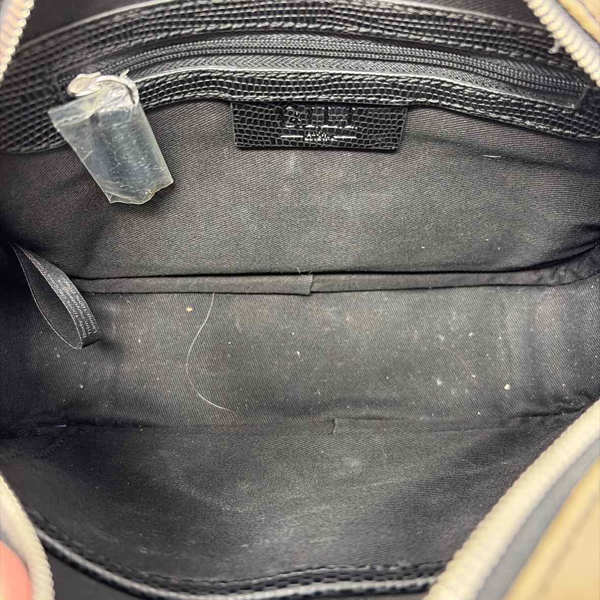 Pre-Owned Gili Camo Leather Handbag