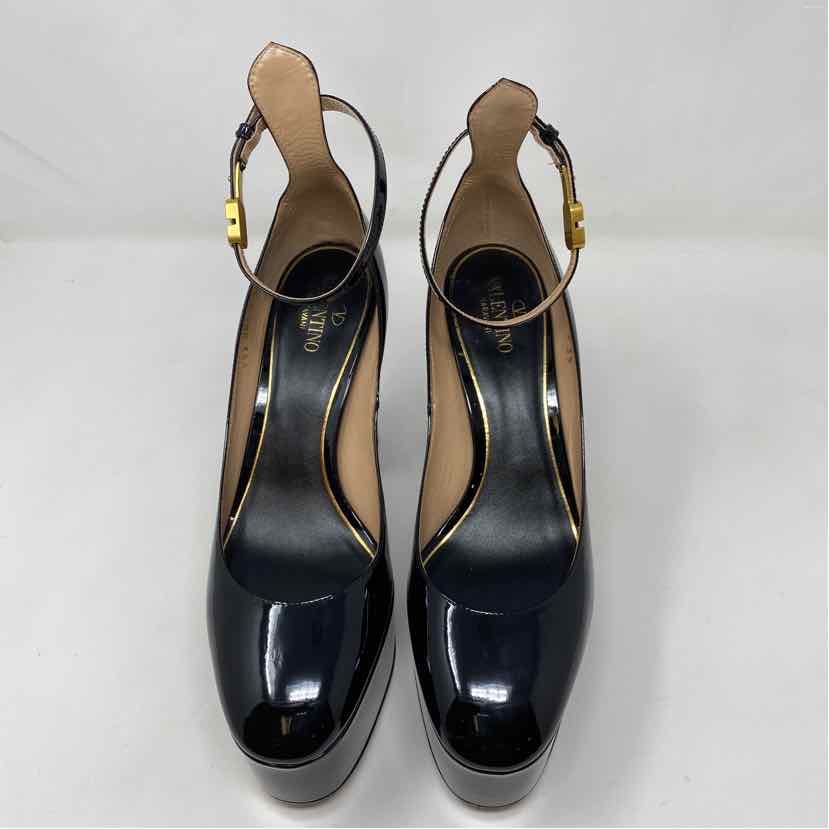 Pre-Owned Valentino Black Patent Shoe Size 8.5 Designer Shoes