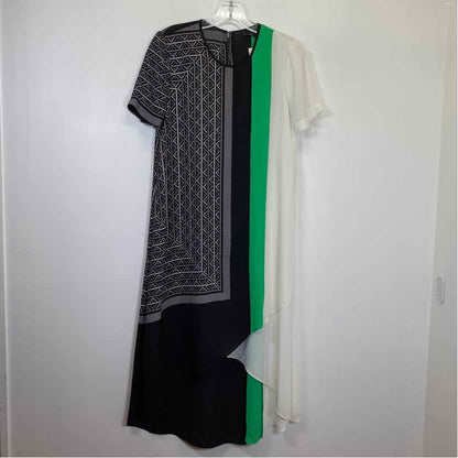Pre-Owned Size XS BCBG Maxazria Black Multi Casual Dress