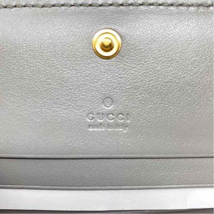 Pre-Owned Gucci Grey Leather Designer Wallet