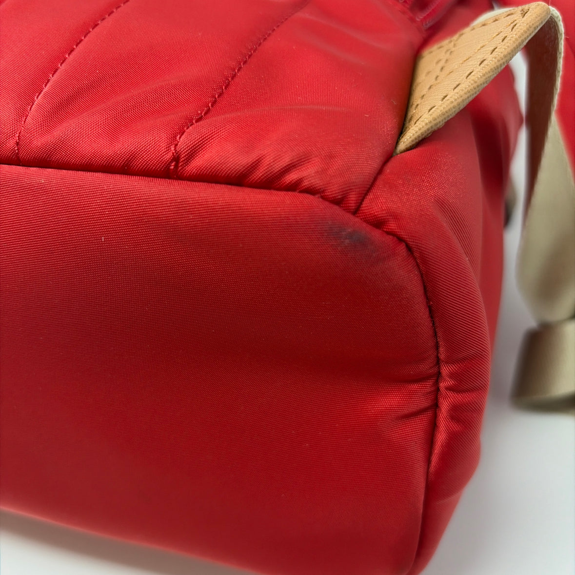 Pre-Owned Michael Kors Red Nylon Handbag