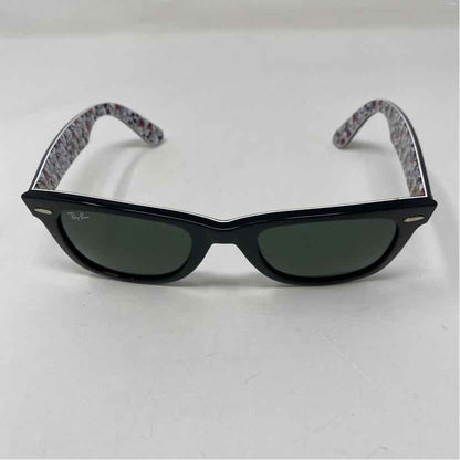 Pre-Owned Rayban Black Plastic Sunglasses