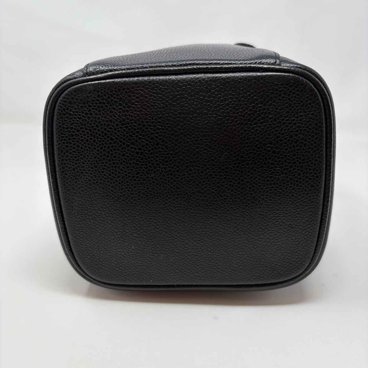 Pre-Owned Chanel Black Leather Designer Handbag