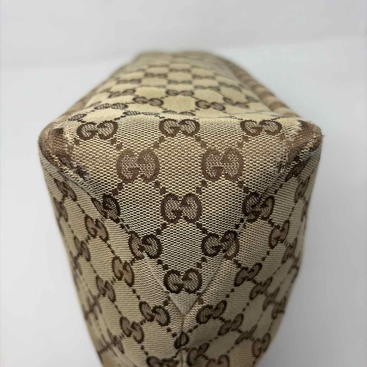 Pre-Owned Gucci Tan Fabric Designer Handbag