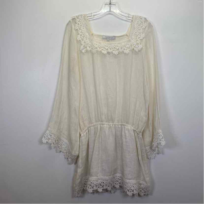 Pre-Owned Size M Alexie White Casual Dress