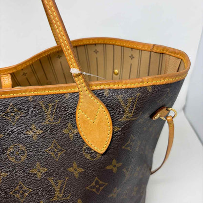Pre-Owned Louis Vuitton Brown Coated Canvas Designer Handbag