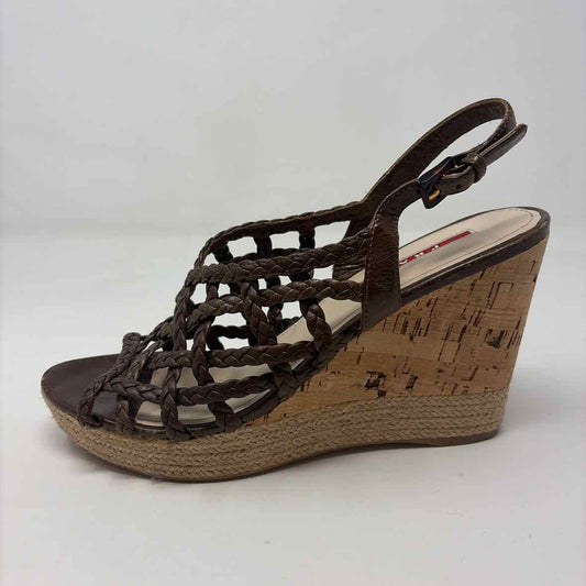 Pre-Owned Prada Brown Leather Shoe Size 9.5 Designer Shoes