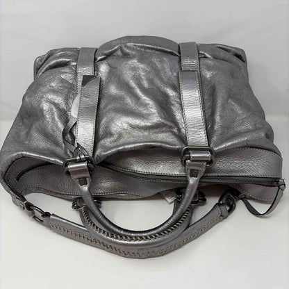 Pre-Owned Frances Cobiadia Silver Leather Handbag