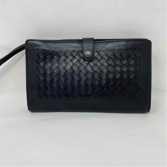Pre-Owned Bottega Veneta Black Leather Designer Wallet