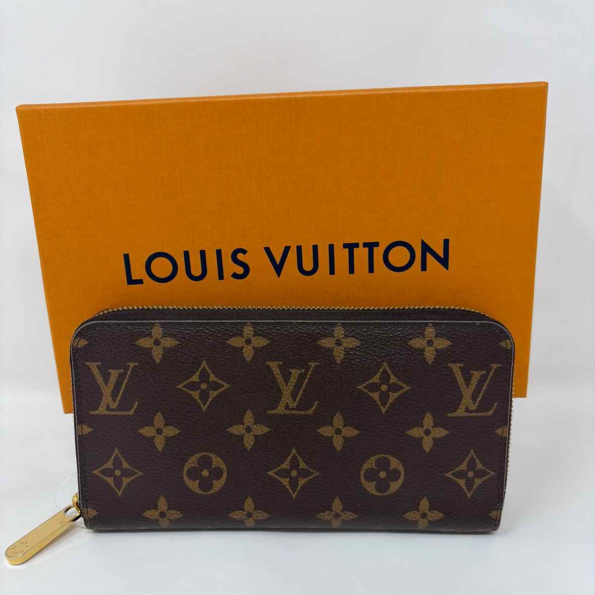 Pre-Owned Louis Vuitton Monogram Canvas Designer Wallet