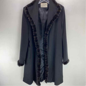 Pre-Owned Size L Black Coat