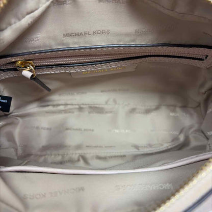 Pre-Owned Michael Kors Blush Leather Handbag