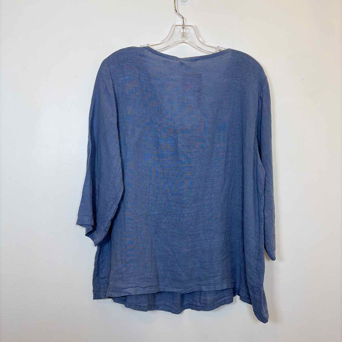 Pre-Owned Size L Kaktus Light Blue Top