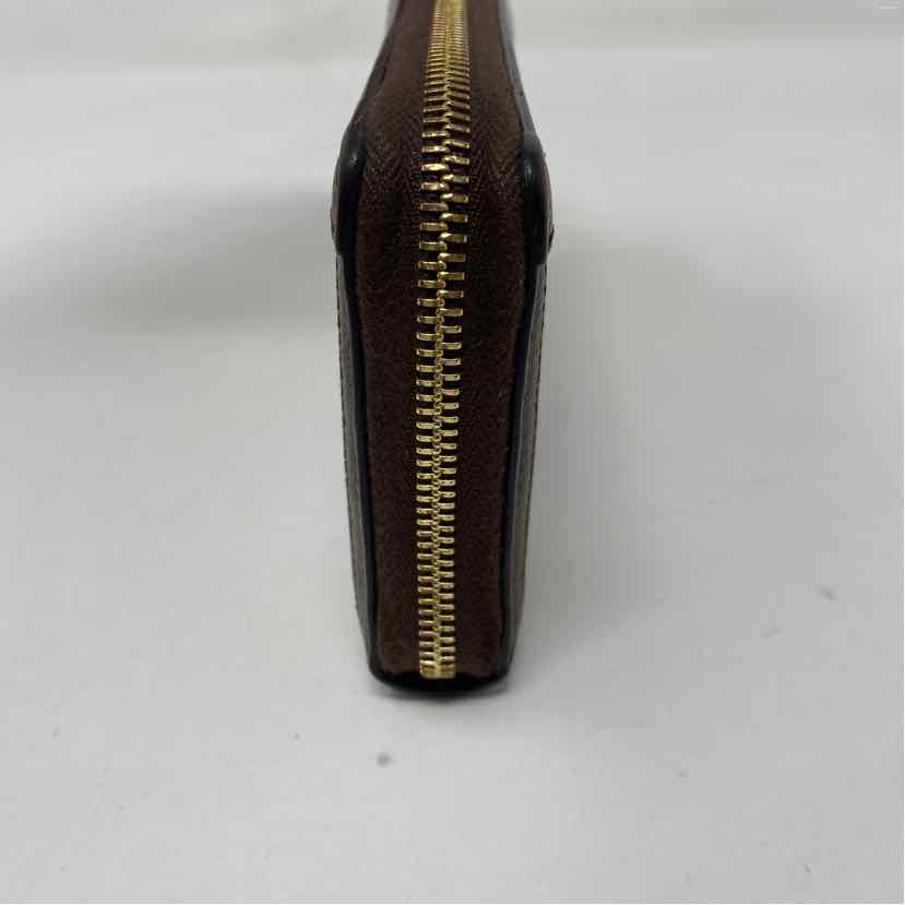 Pre-Owned Gucci Monogram Canvas Designer Wallet