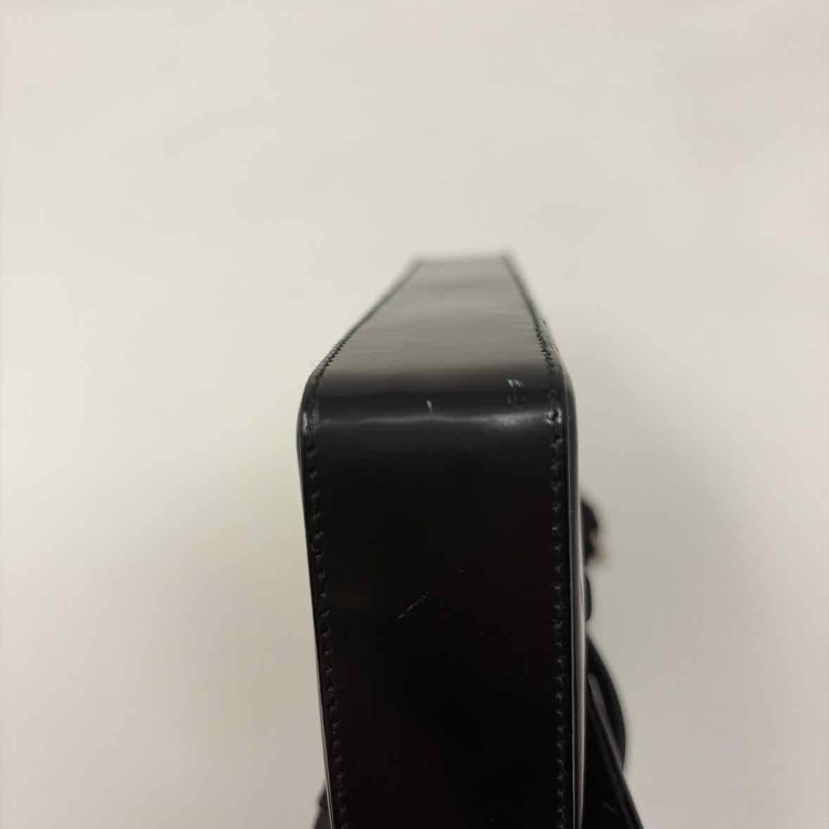 Pre-Owned Prada Black Patent Designer Handbag