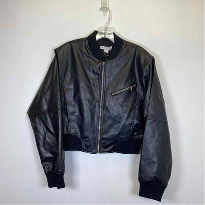 Pre-Owned Size M HYFVE Black Jacket