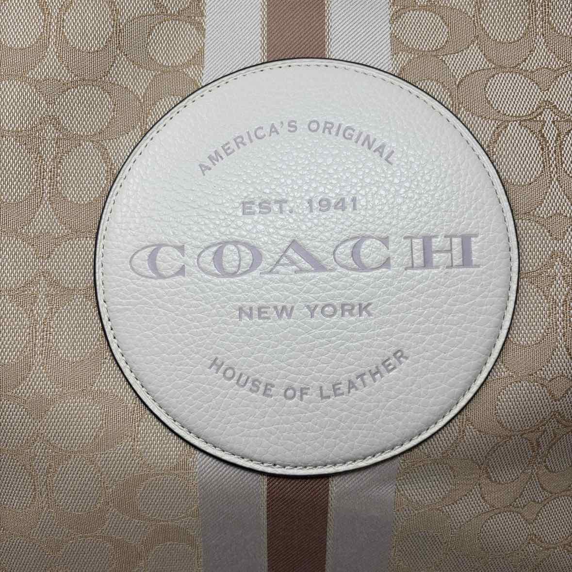Pre-Owned Coach Cream Fabric Handbag