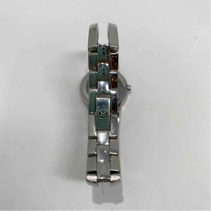 Pre-Owned Movado Silver Stainless Steel Watch