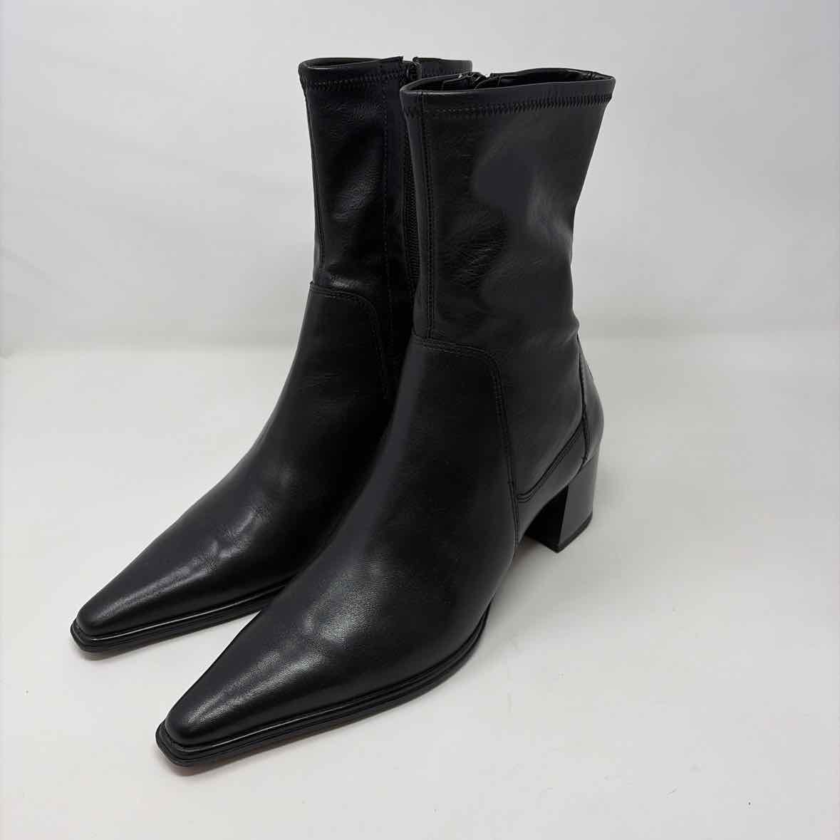 Pre-Owned Shoe Size 9.5 Vagabond Black Booties