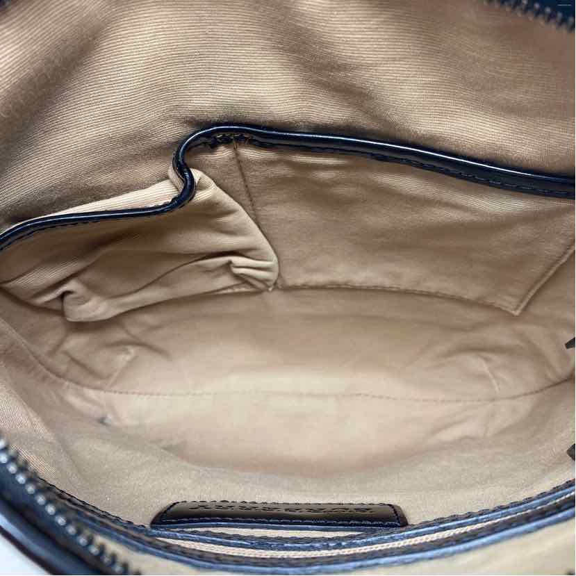 Pre-Owned Burberry Plaid Canvas Designer Handbag